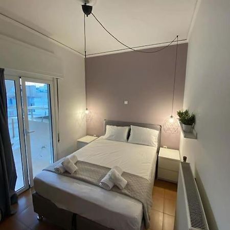 Pent House With Terrace Apartamento Pireu Exterior foto