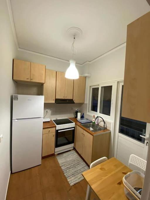 Pent House With Terrace Apartamento Pireu Exterior foto